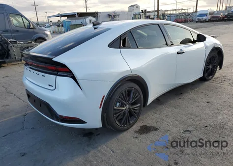 2025 Toyota Prius Le z USA, uszkodzony, nr VIN JTDACAAU2S3054808